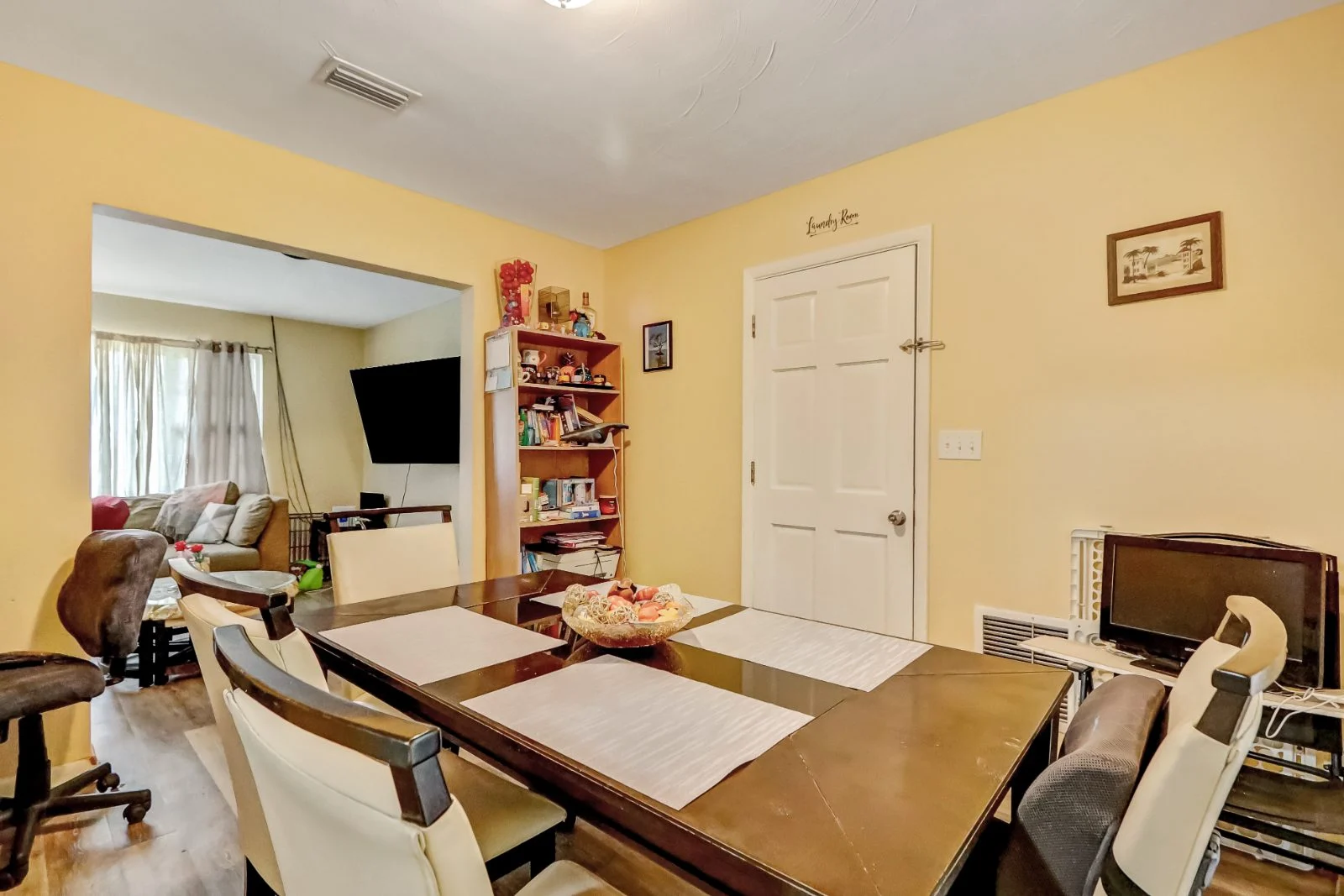 3483 Thornhill Dr, Jacksonville, FL 32277, photo 9 of 9